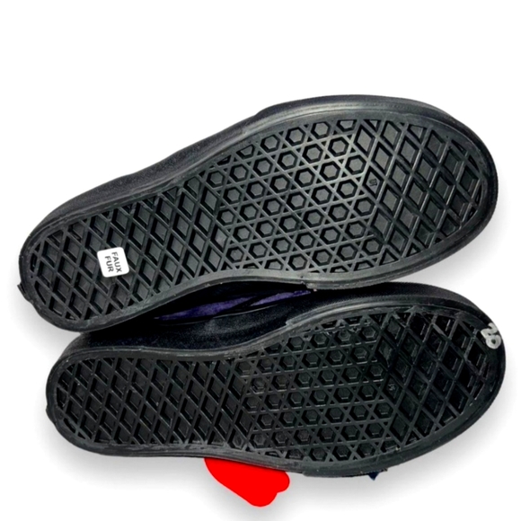 Sailor Moon Pretty Guardian Luna Slip-on Vans Sneakers Purple / Black Youth 2 - Picture 9 of 12